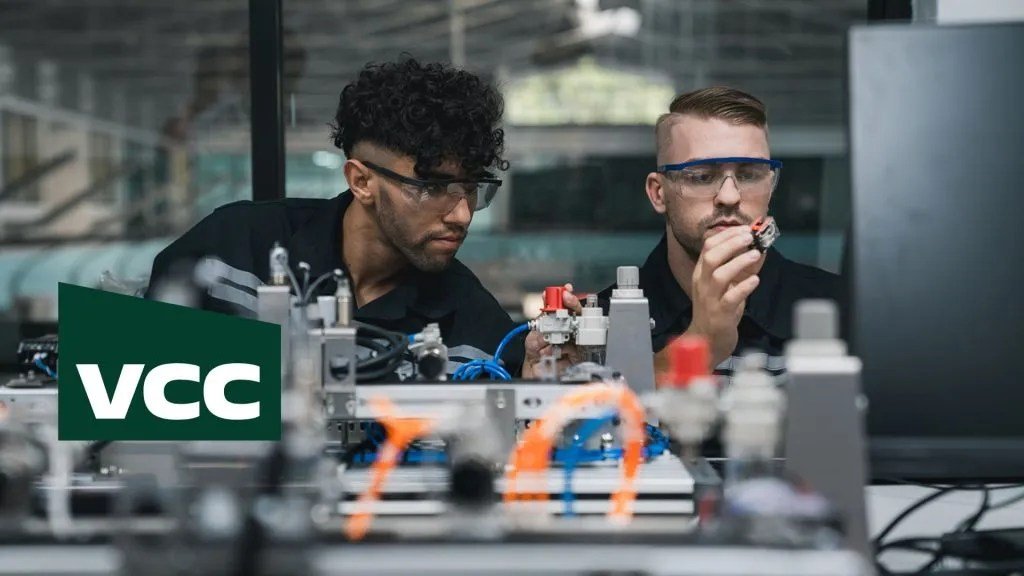 How VCC Generators Work & Their Technology in Electronics